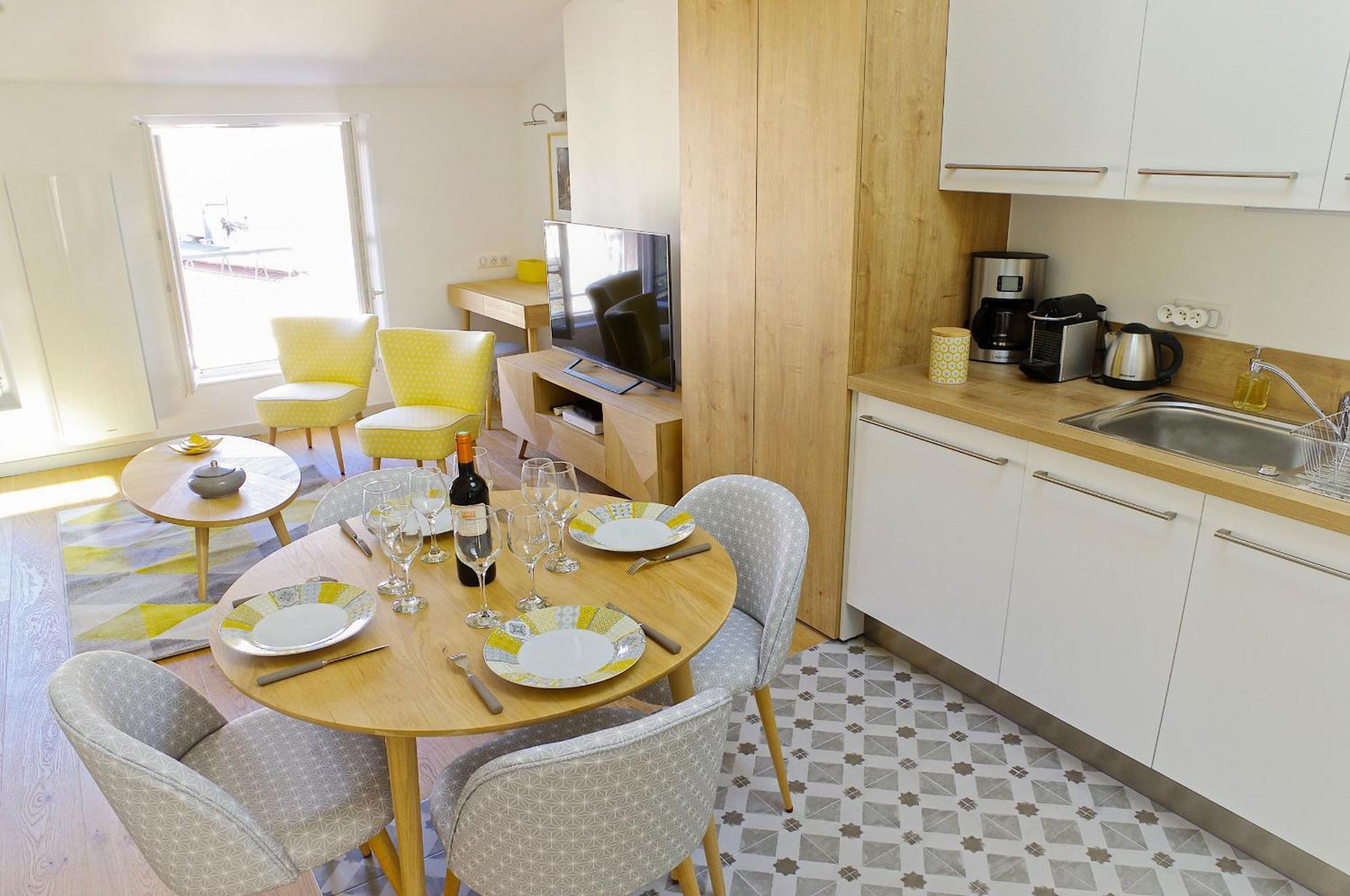 Fondaudege - Appartement 1 Chambre Avec Parking Бордо Экстерьер фото